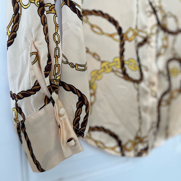 NWT Industry Republic Clothing Satin Chain Print Blouse S - Picture 5 of 15